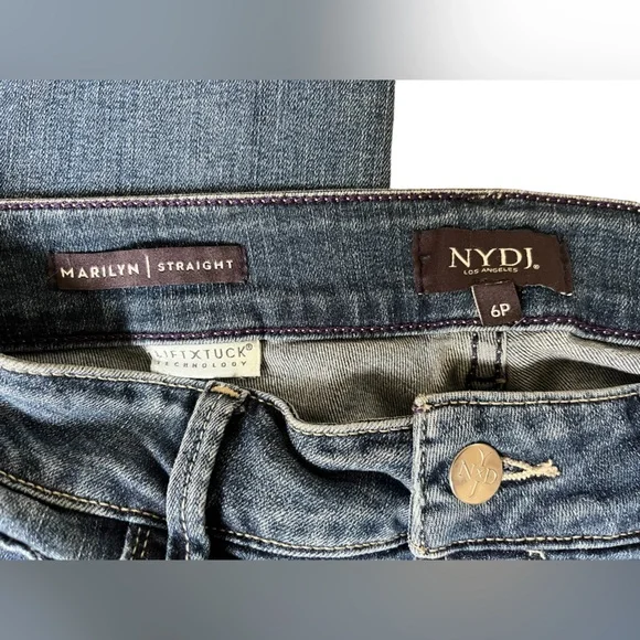 NYDJ Marilyn Straight Size 6P - Picture 6 of 10